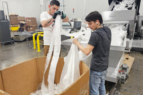 Fast Delivery for Plastic Recycling Machine Delivered to Chicago